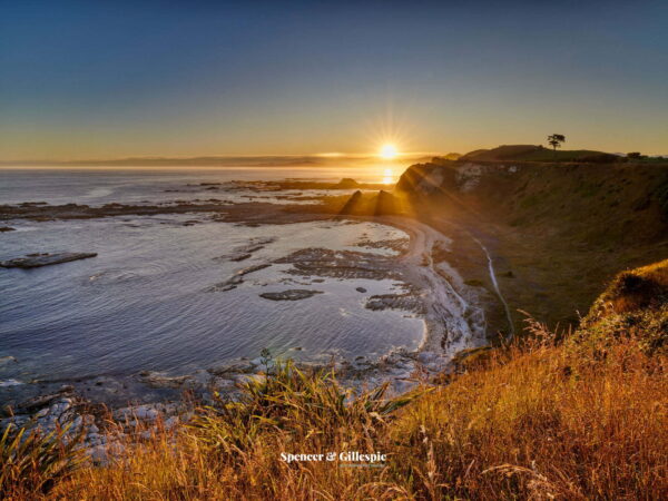 Kaikoura sunrise over the Pacific Ocean